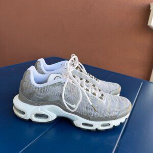 Nike Air Max Tn - Flat Pewter Colorway size 7
